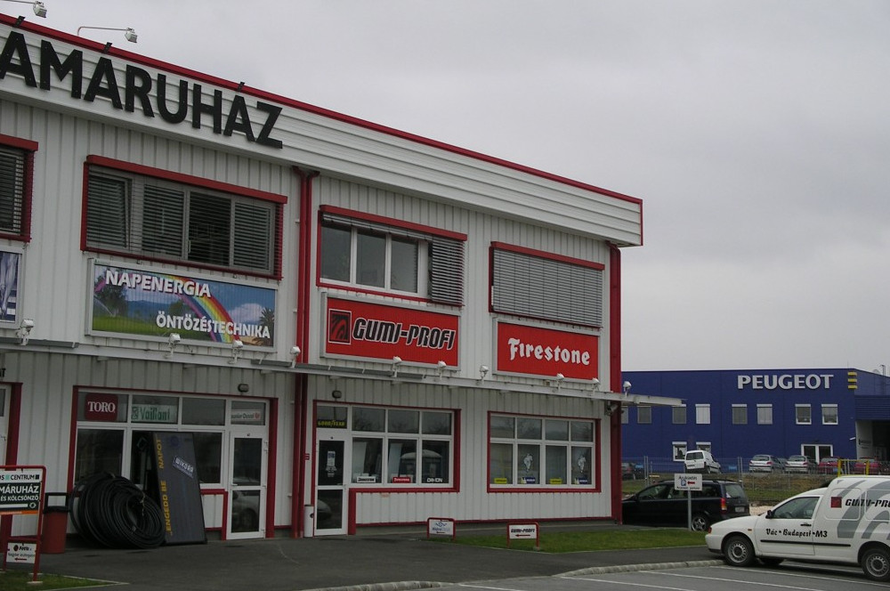 Cégtáblák készítése: www.budasign.hu