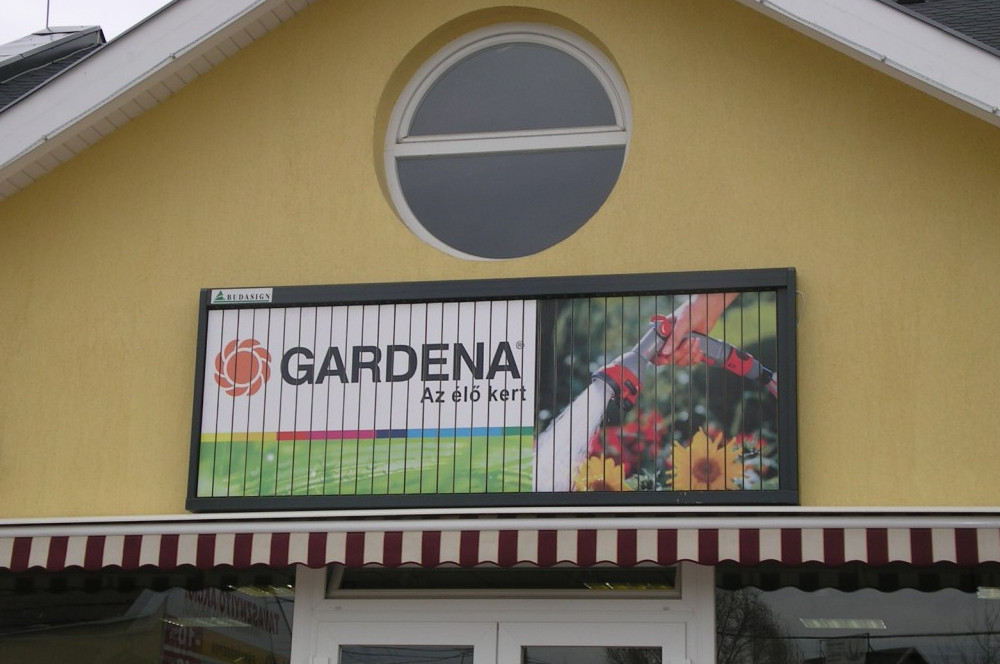 Reklámtáblák készítése: www.budasign.hu